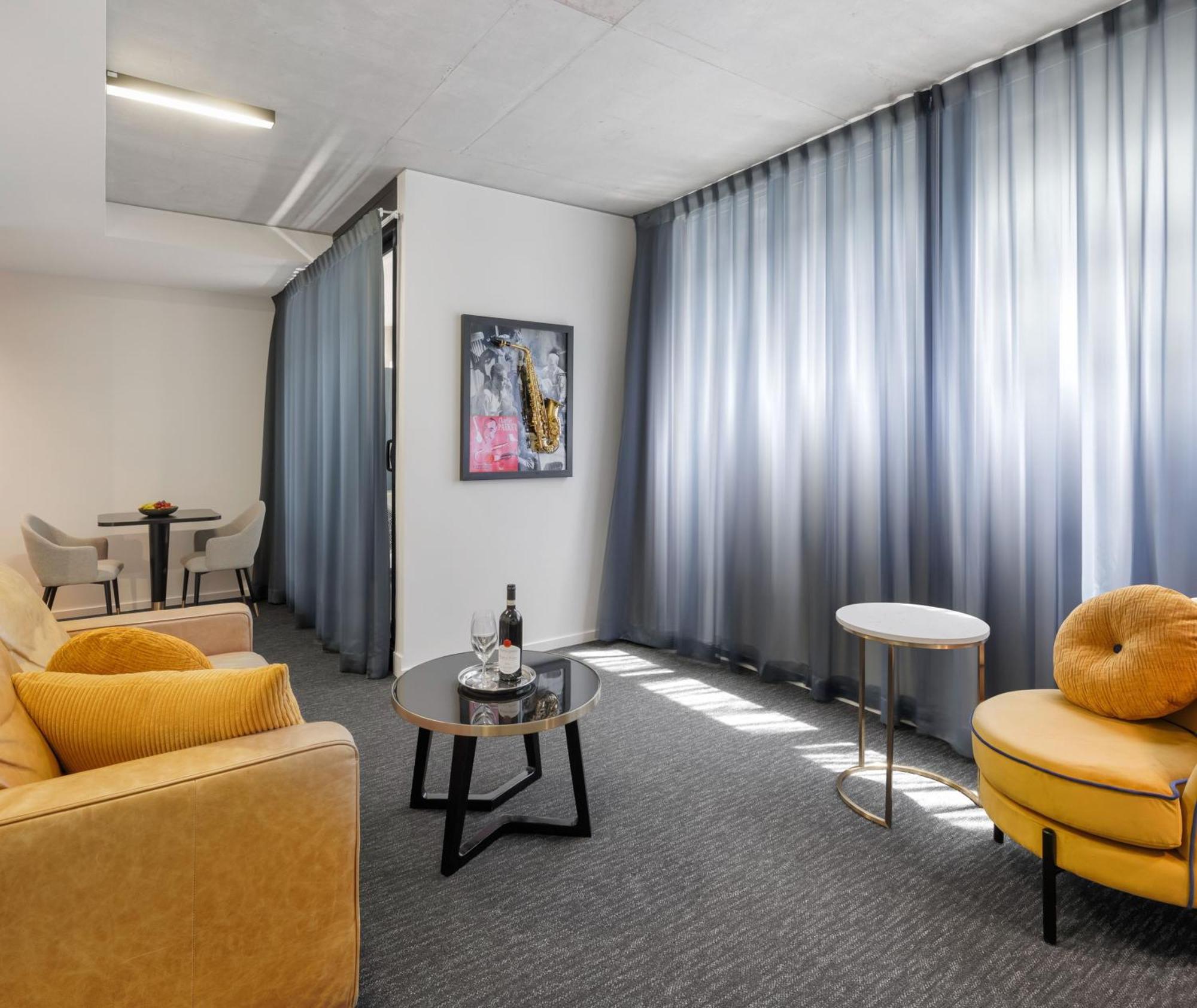 Oaks Melbourne St Kilda Road Hotel Экстерьер фото