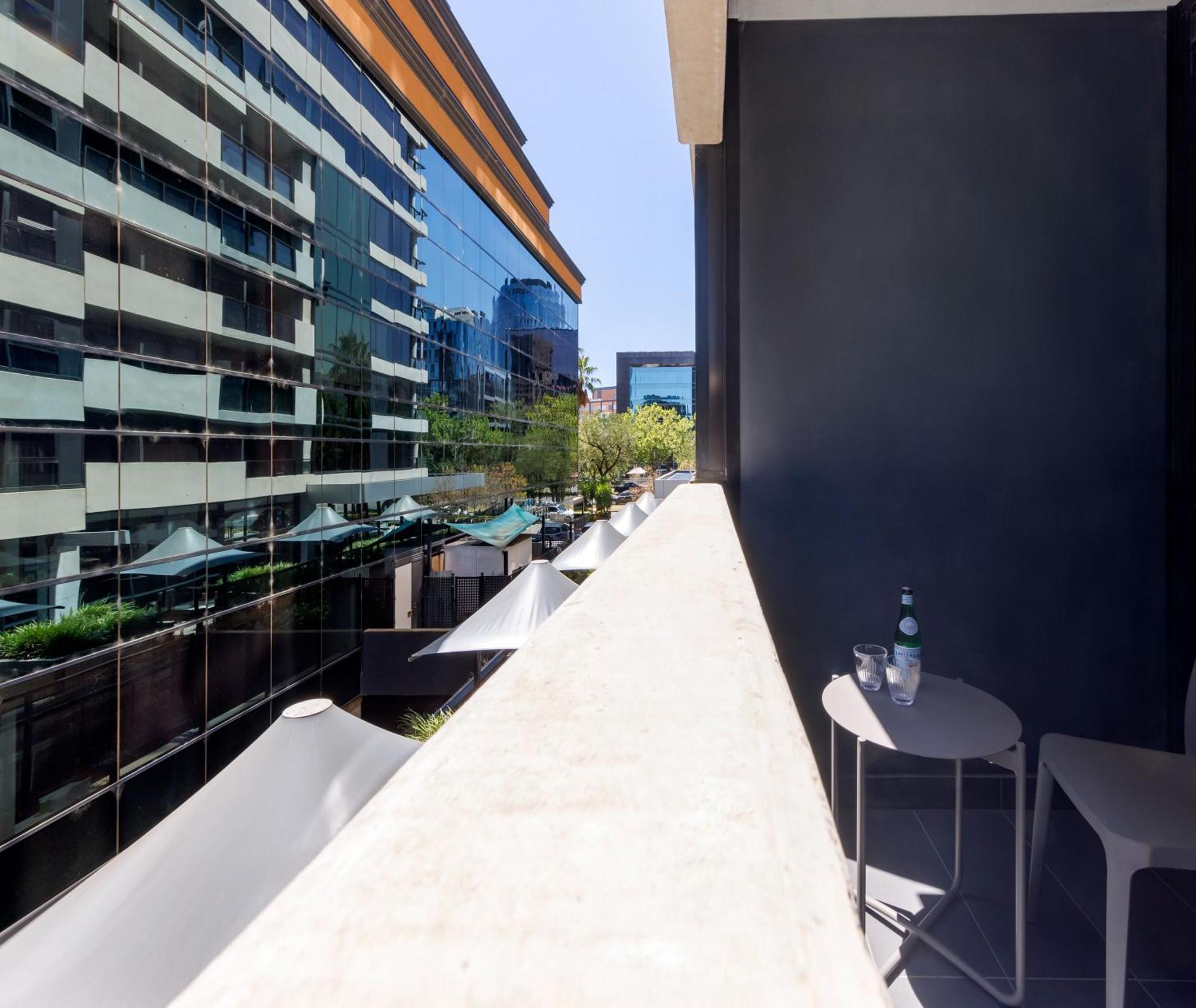 Oaks Melbourne St Kilda Road Hotel Экстерьер фото